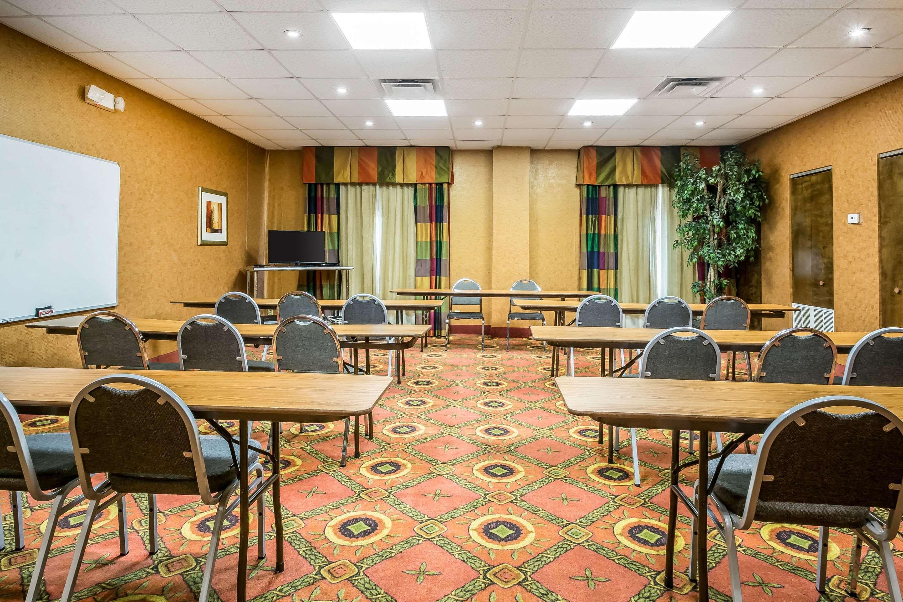 Comfort Suites West Джэксонвиль Экстерьер фото