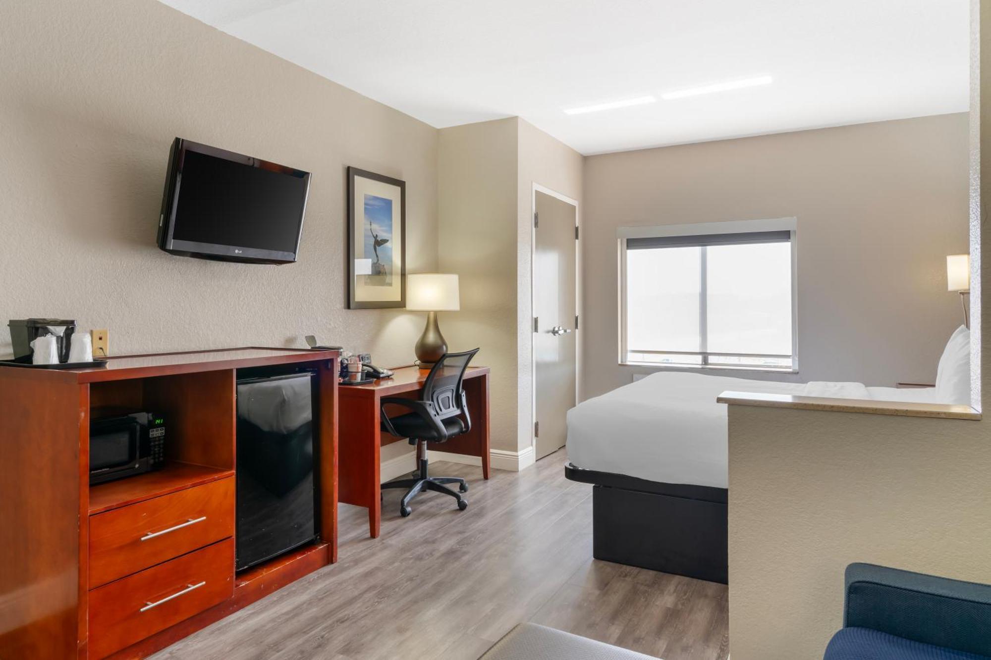Comfort Suites West Джэксонвиль Экстерьер фото